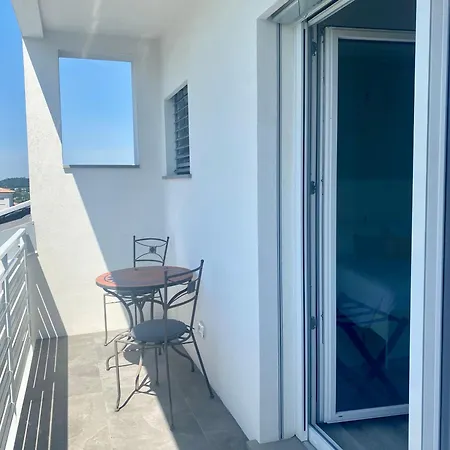 Carlotta 살리온제