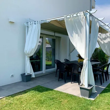 Villa Carlotta *